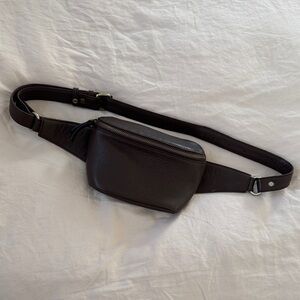 Mandrn crossbody remy bag